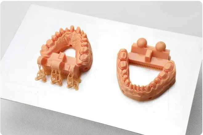 齒科3D打印機(jī)采用了怎樣的生產(chǎn)工藝？